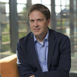 &amp;amp;amp;amp;amp;amp;amp;amp;lt;b&amp;amp;amp;amp;amp;amp;amp;amp;gt;Michael Oelze&amp;amp;amp;amp;amp;amp;amp;amp;lt;/b&amp;amp;amp;amp;amp;amp;amp;amp;gt; has been elected a Fellow of the Acoustical Society of America for contributions to quantitative ultrasound tissue characterization. His research focuses on bioacoustics, dealing with different aspects of ultrasound-tissue interaction, including cancer detection and cancer therapy monitoring using quantitative ultrasound, improved clinical imaging, super-resolution ultrasound, therapeutic ultrasound, and ultrasound-based in-body devices.